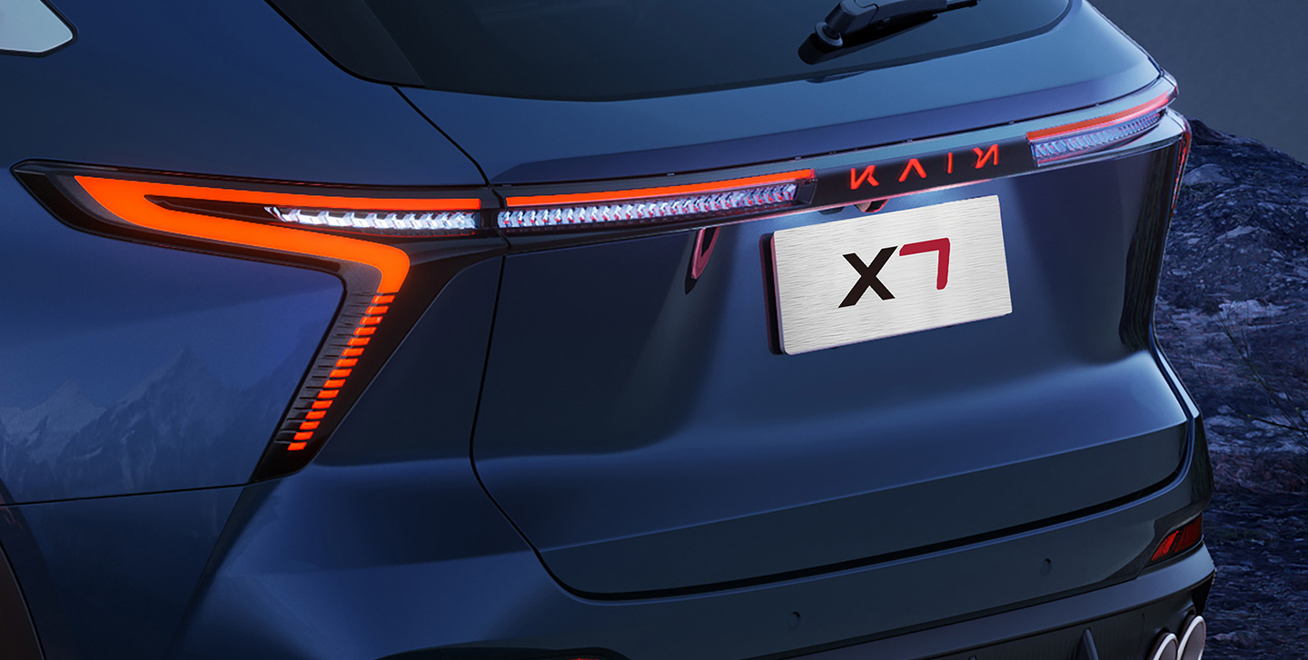 X7 Sporty Tail Spoiler